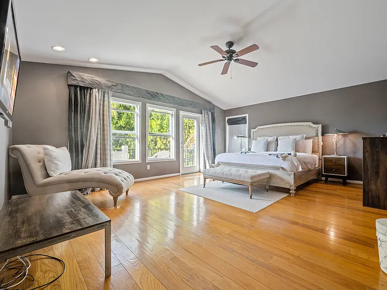 25815 Raleigh Ln — Photo 9