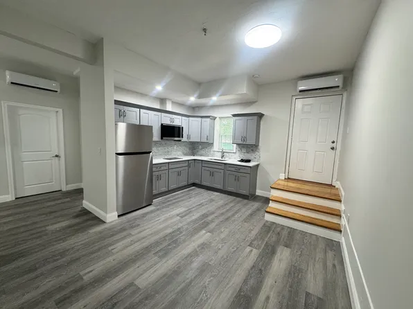 7 McCabe Ct #1, Lawrence, MA 01841