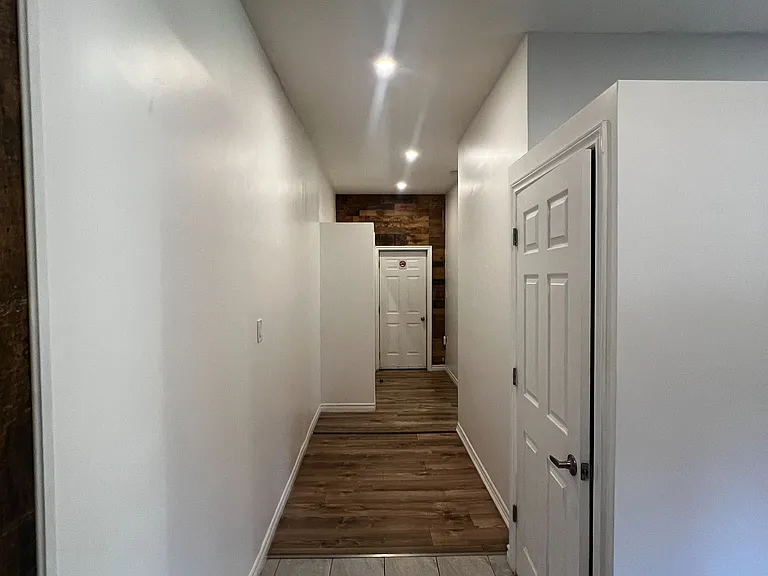 16632 York Durham Line #GARAGE — Photo 21