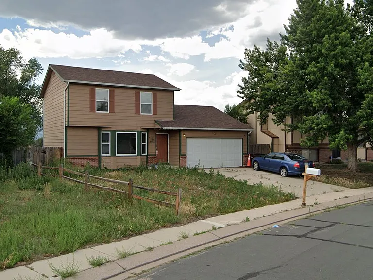 4685 Stoner Ct — Photo 2