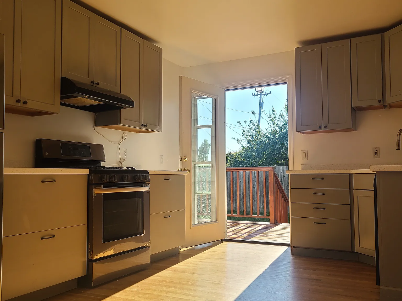 2901 Alliance Rd — Photo 3