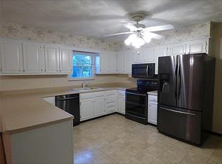 305 Arrowhead Dr, Troy, IL 62294