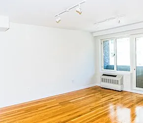 Rented by Urban Realty NYC