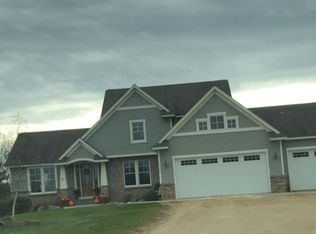 1741 50th St, Somerset, WI 54025