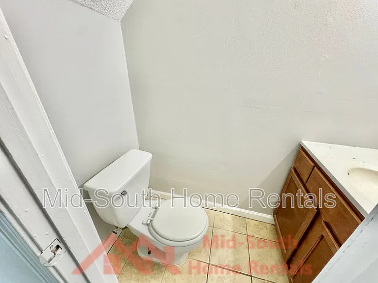 3538 Christine Rd — Photo 8