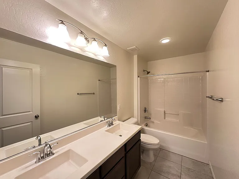6784 Pivot Point St — Photo 19