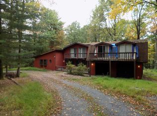 7304 Moss Dr, Swiftwater, PA 18370