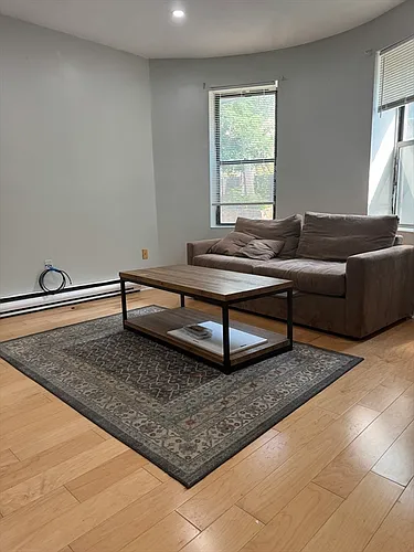 20 Linwood St #1 Photo 1