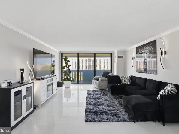 6101 Edsall Rd APT 1402, Alexandria, VA 22304