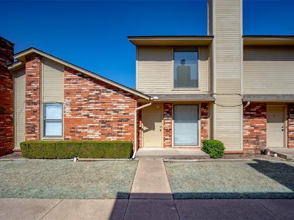 1121 Sequoyah St APT E, Edmond, OK 73003