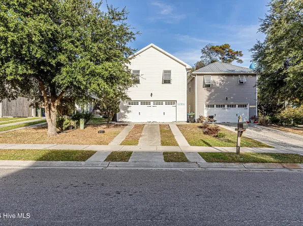 105 James Avenue #A, Surf City, NC 28445
