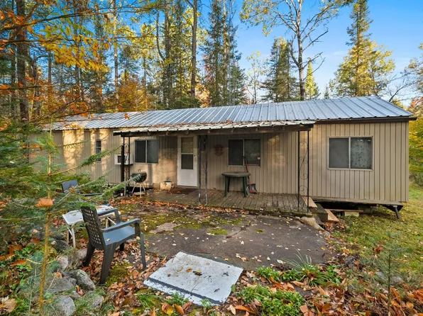 W15055 Poachers Run Ln, Silver Cliff, WI 54104