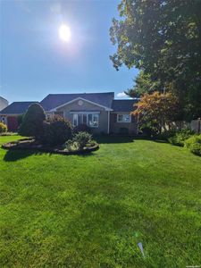 407 Herzel Boulevard, West Babylon, NY, 11704
