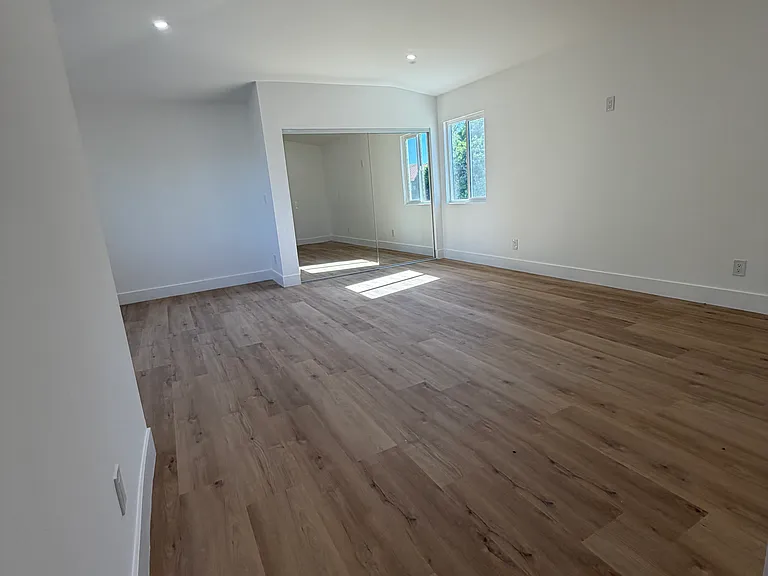 528 N Cuyamaca St N — Photo 22