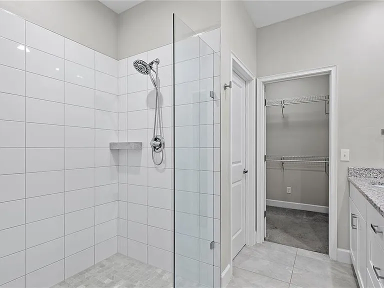 25726 SW 19th Ave — Photo 11