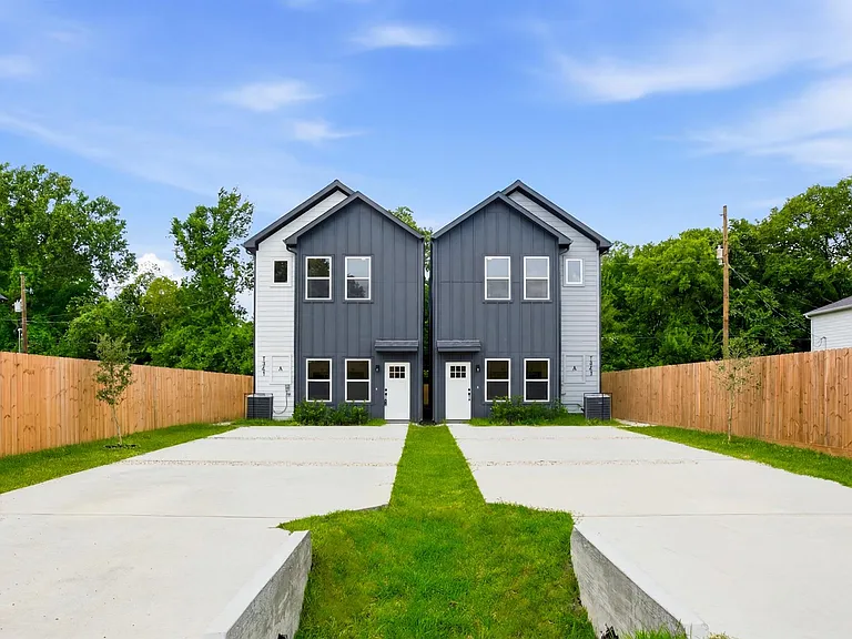 7841 Sunnyhill St #A — Photo 30