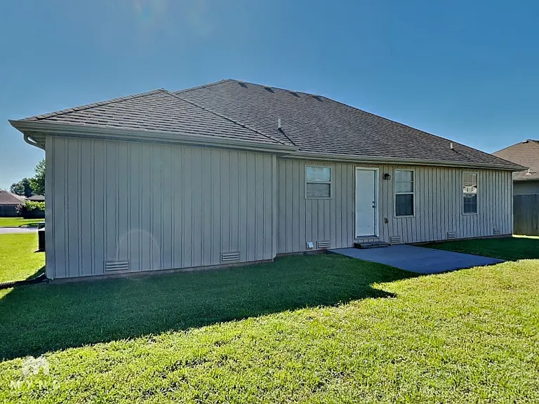 1269 S Rome Ave — Photo 21