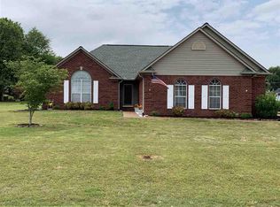 15 Stansbury Cv, Humboldt, TN 38343