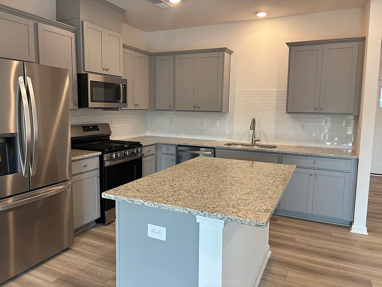 5008 Falstone Dr — Photo 15