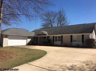 1302 Northgate Dr, Opelika, AL 36801