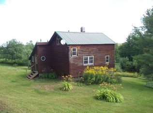 862 Linna Rd, Wakefield, MI 49968