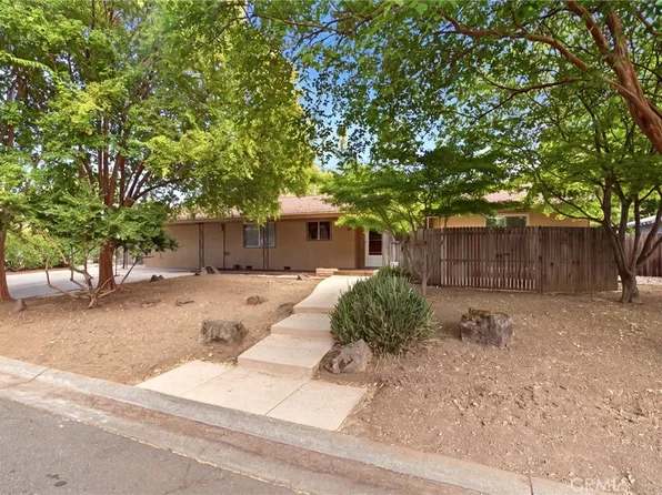 33 Lawnwood Dr, Chico, CA 95926