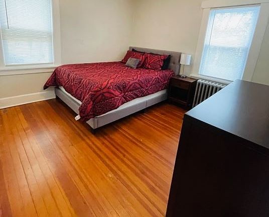 3rd image of 71 Wildwood Ave APT 1