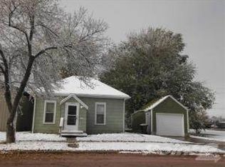 1013 N Lawler St, Mitchell, SD 57301