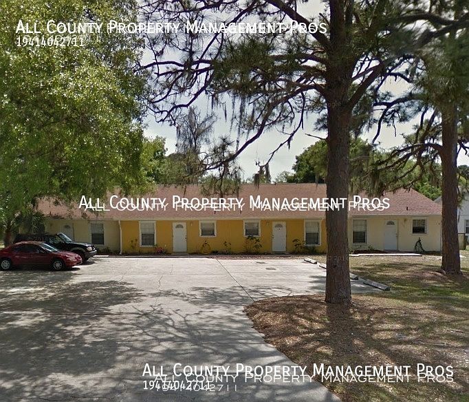 1st image of 912 Royal Palm Dr