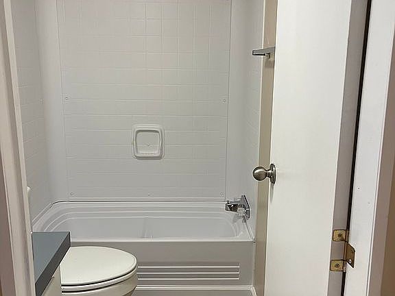 3rd image of 3300 Voight Blvd #301