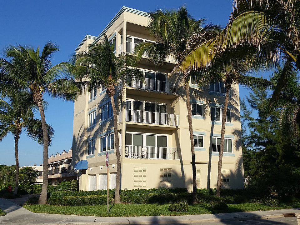 Only 4 owners - no rentals