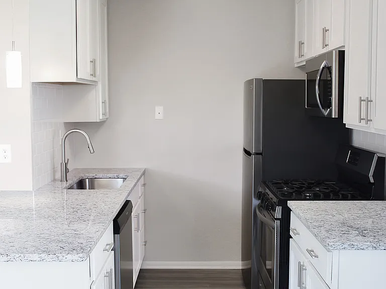 Pepperwood Townhomes & Gardens — Photo 15