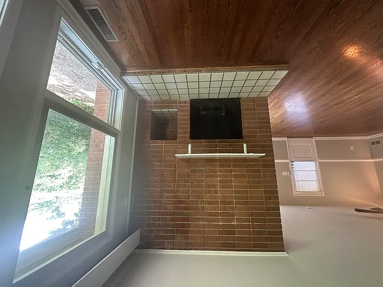 2532 Roundtop Rd NW — Photo 6