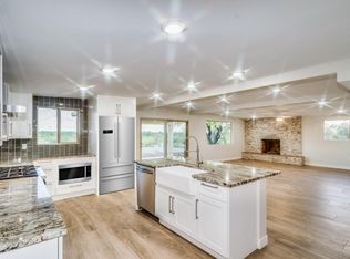 6870 E River Rd, Tucson, AZ 85750