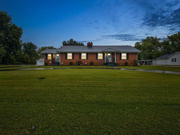 4th image of 4619 Camargo Rd