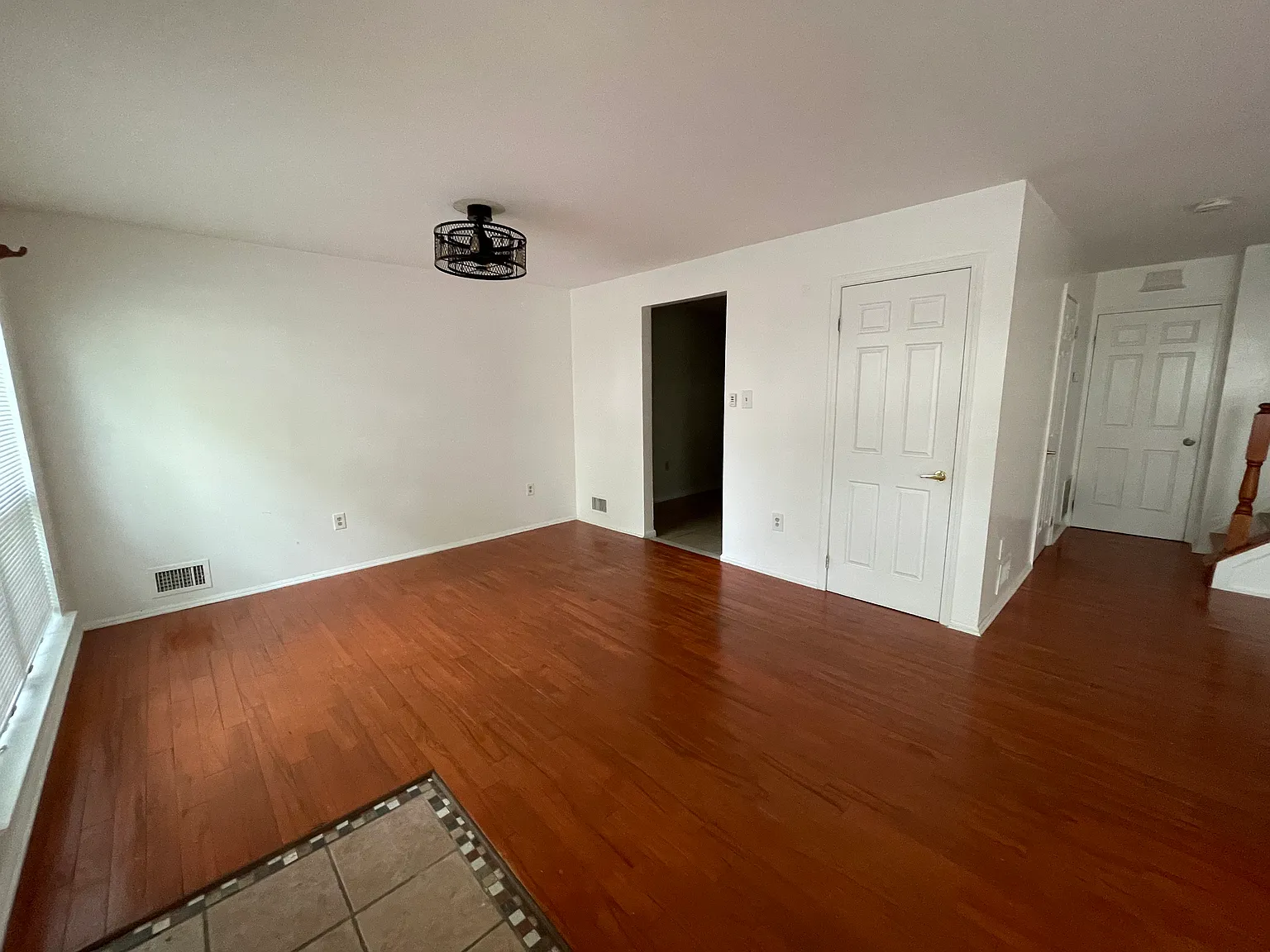 82 Boston St — Photo 2