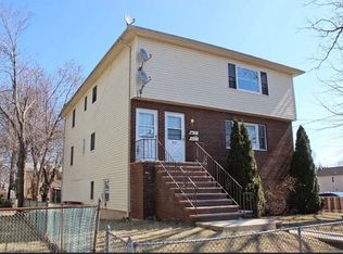935 Oak St #2, Roselle, NJ 07203