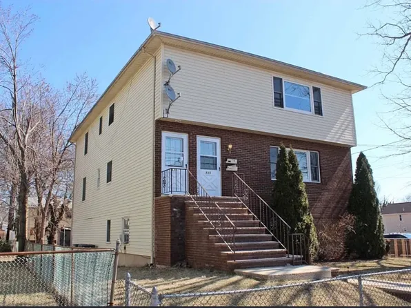 935 Oak St #2, Roselle, NJ 07203