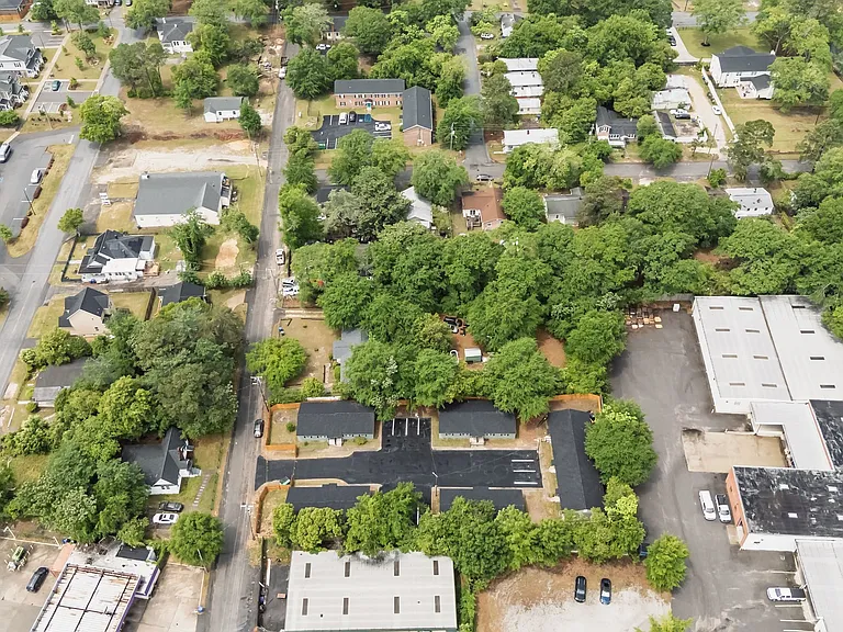 1612 Ogden St — Photo 31