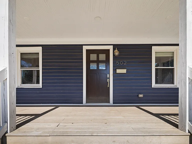 502 Freeman St — Photo 8