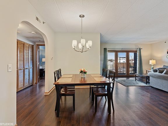 5th image of 10740 S Washington St APT 304