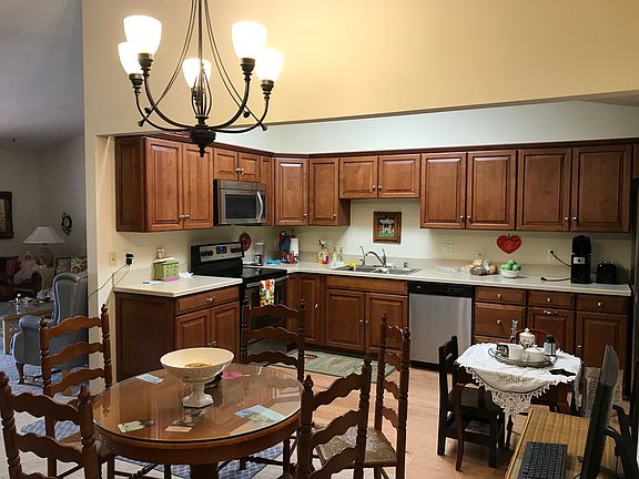 Beautifully updated kitchen.