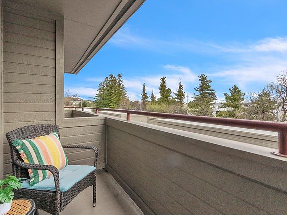 4th image of 202 Mariner Way