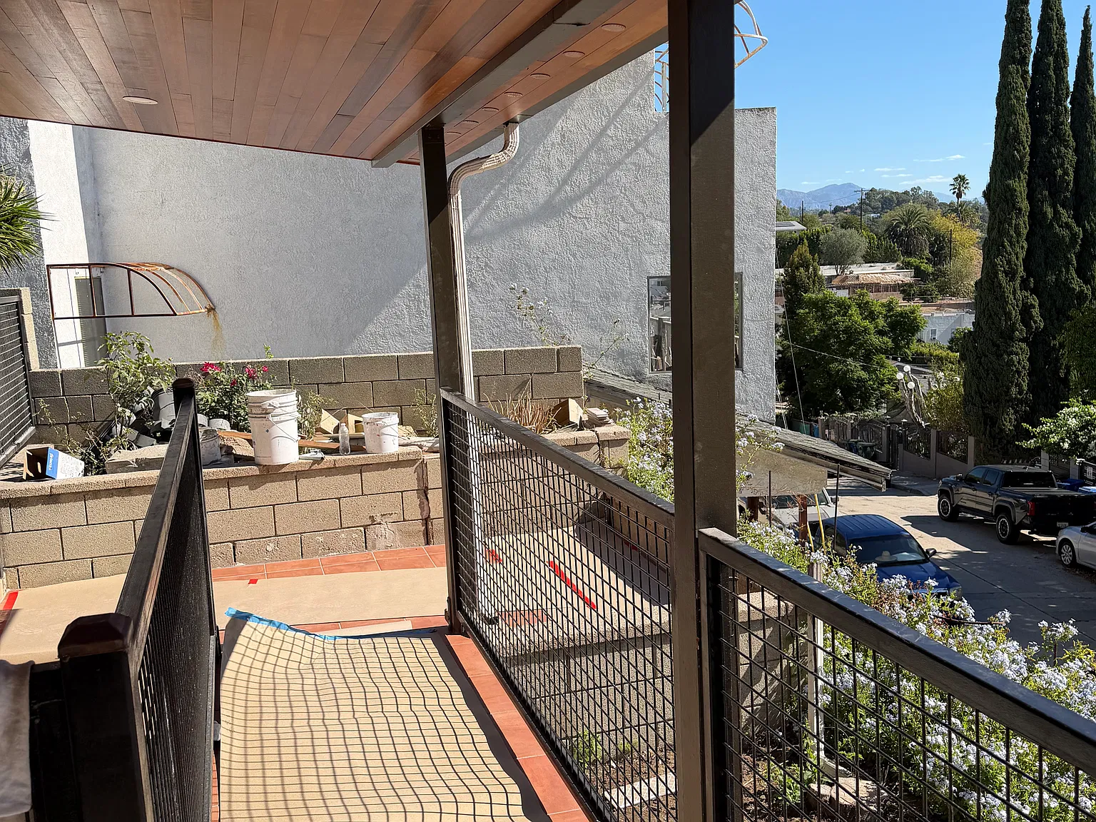 3 bed, 1500 sqft, $5,200 — Photo 2