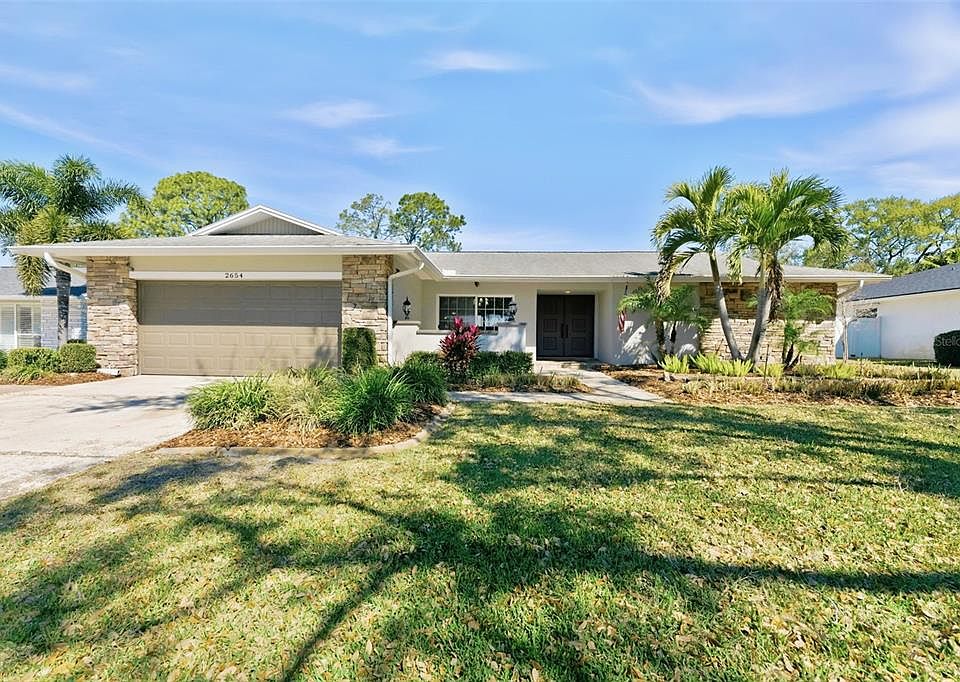 1st image of 2654 CLUBHOUSE DRIVE N