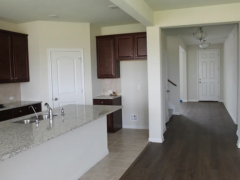 6504 Folsom Ave — Photo 5