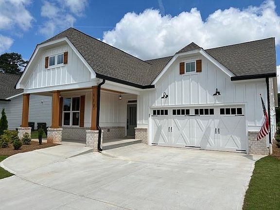 3rd image of 117 Alaina Rd