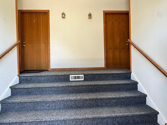 2nd image of 1723 W 45th St