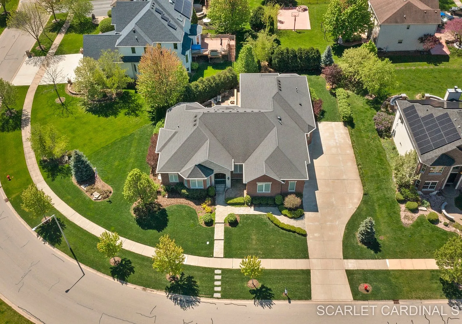 4 bed, 3.5 bath, 3406 sqft, $6,700 — Photo 2