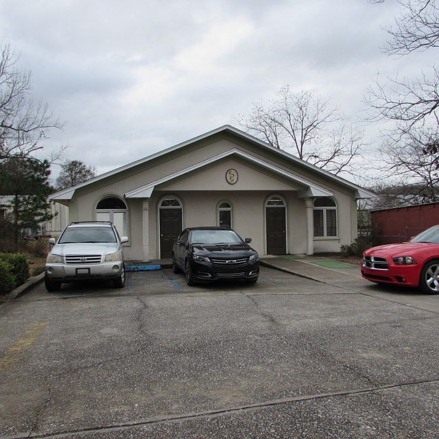 1st image of 1615 21st Ct